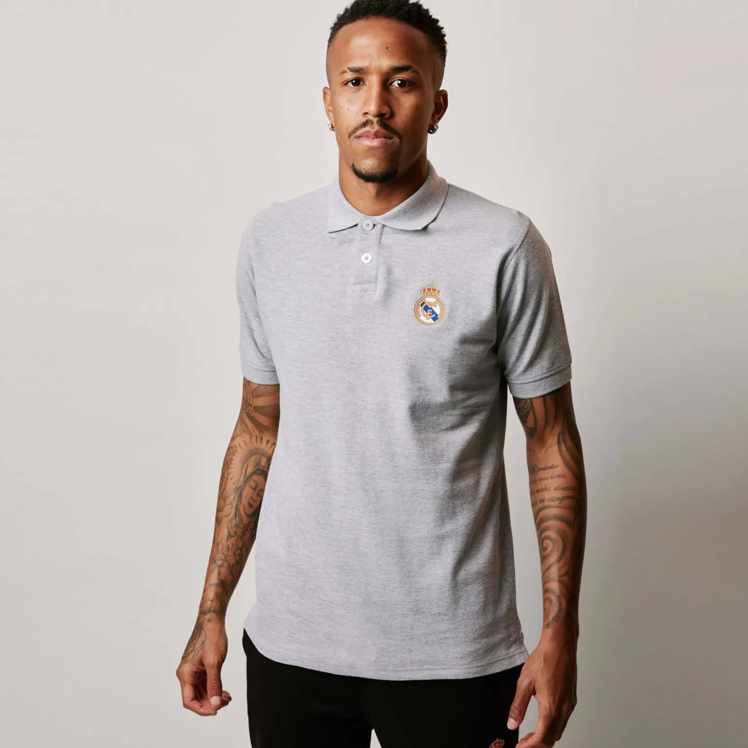 T&F Polos^Mens Essentials Color Crest Polo Light Grey